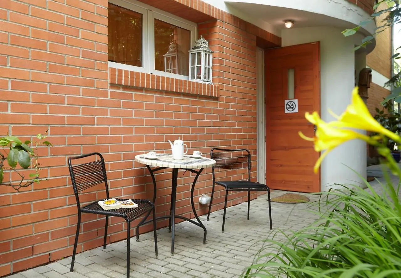 Villa In Bio Garden - You Will Save Money Here Prag