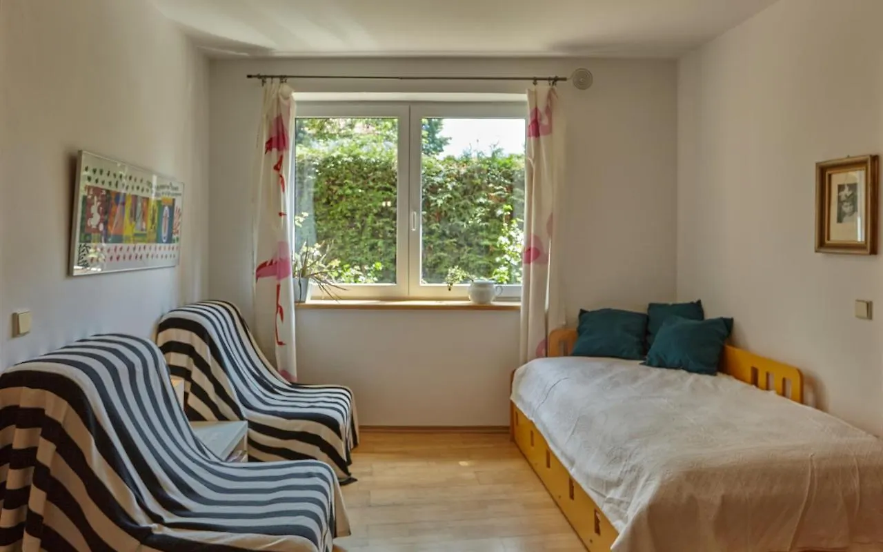 Villa In Bio Garden - You Will Save Money Here Praga
